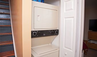 2701 Mission St 1, Airville, PA 15203