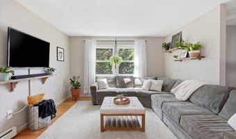 2705 ANDREA Dr, Allentown, PA 18103