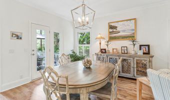 8 Dolphin Point Dr, Beaufort, SC 29907