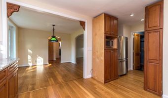 1901 ACORN Ln, Abington, PA 19001