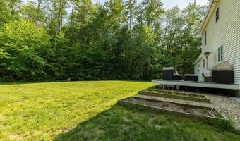 23 Stone Farm Rd, Barrington, NH 03825