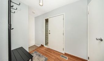 767 Skynob Dr, Ann Arbor, MI 48105