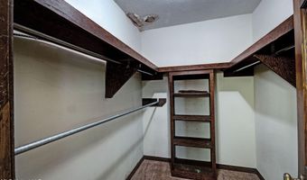 1229 Holly Bush Rd, Brandon, MS 39047
