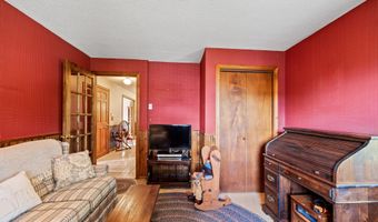198 Crown St, Bristol, CT 06010