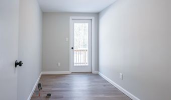 437 Chester Rd, Auburn, NH 03032