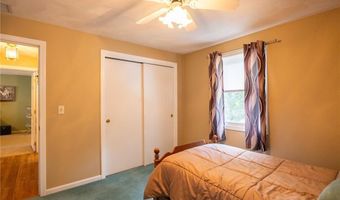 9 Patricia Dr, North Providence, RI 02904