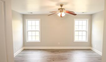 248 Hackamore Ln, Camden, SC 29020