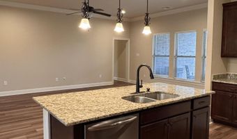 9265 Natures Trl, Biloxi, MS 39532