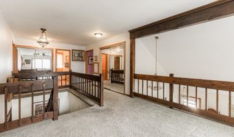 1205 N Scarlet Dr, Addison, IL 60101