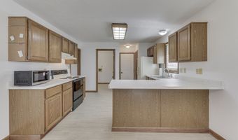 8644 Rahke Rd, Indianapolis, IN 46217