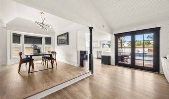 25311 Pike Rd, Laguna Hills, CA 92653