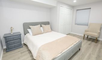 1002 TYLER Ave, Annapolis, MD 21403