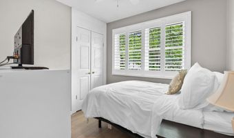 36 BEAVER Dr, Barrington, NJ 08007