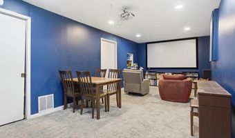 6812 LAMP POST Ln, Alexandria, VA 22306