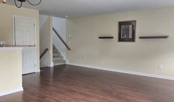 1004 Pinnacle Way 1004, Danbury, CT 06811