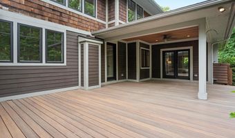 3867 Hawk Crest Rd, Ann Arbor, MI 48103
