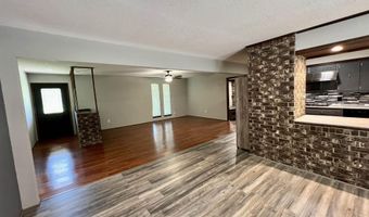 4 Chamblee Cir, Batesville, AR 72501