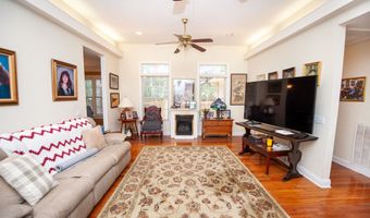 667 Shadow Dance Ln, Boiling Springs, SC 29316