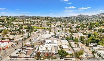 9034 Kenwood Dr 10, Spring Valley, CA 91977