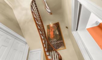 1007 N CALVERT St, Baltimore, MD 21202