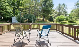 224 Sunderland Dr, Auburn, ME 04210