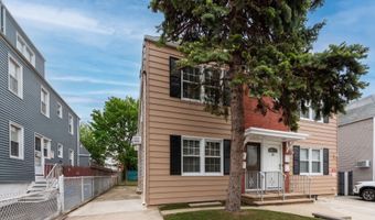 32 KELLY Pkwy, Bayonne, NJ 07002