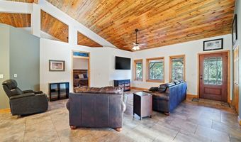 9028 Cascade Ave, Beulah, CO 81023