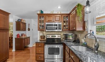 2770 Tacoma Dr, Blakeslee, PA 18610