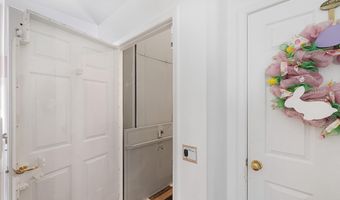 817 ORKNEY Grade, Basye, VA 22810