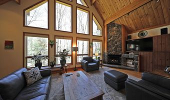 55 Mallard Dr, Becket, MA 01223