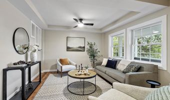 49 Sebbins Pond Dr, Bedford, NH 03110