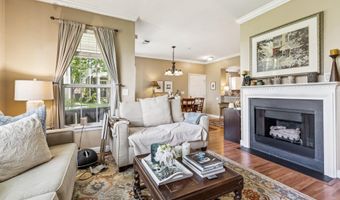45050 BRAE Ter 101, Ashburn, VA 20147