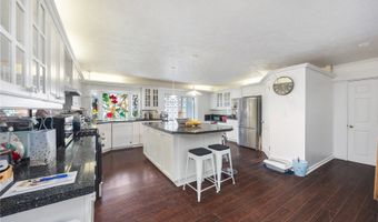 47-544 Hakuhale St, Kaneohe, HI 96744