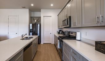 11780 Pegasus Rd, Bellemont, AZ 86015