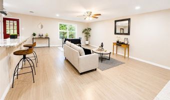 1208 Ebony Cir, Alice, TX 78332