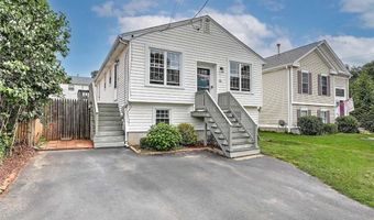 28 Plant St, Cumberland, RI 02864