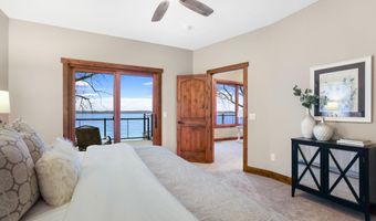 9823 103rd St NW, Annandale, MN 55302