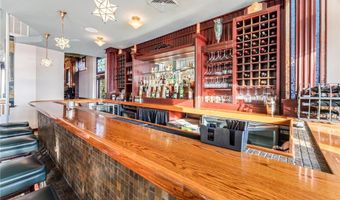 215 N Main St, Alma, WI 54610