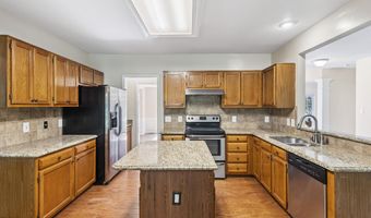 809 Green Passage Ln, Apex, NC 27502