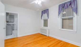 120 W 50Th St, Bayonne, NJ 07002