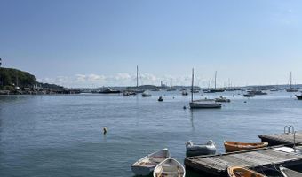 199 Foreside Rd, Falmouth, ME 04105