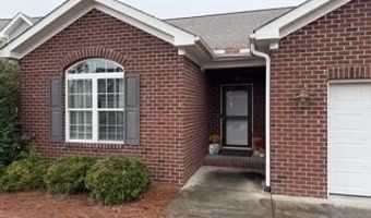 124 Lightwater Dr, Aberdeen, NC 28315