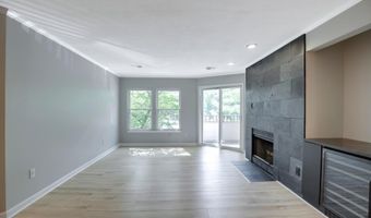 7707 LAFAYETTE FOREST Dr 21, Annandale, VA 22003