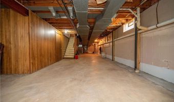 6685 Elwood St, Austintown, OH 44515