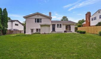 9831 SINGLETON Dr, Bethesda, MD 20817