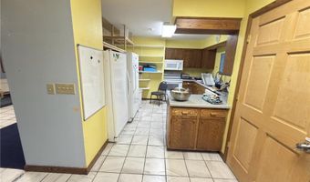 2328 N Hillcrest Pkwy, Altoona, WI 54720