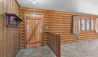 11597 Corp Ranch Rd, Ashland, OR 97520