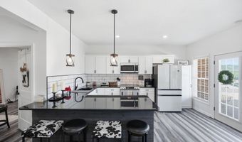 24327 Eagle Site Dr, Abingdon, VA 24211