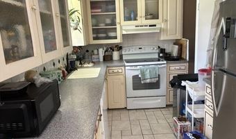 1404 S Madison Ave, Aurora, MO 65605