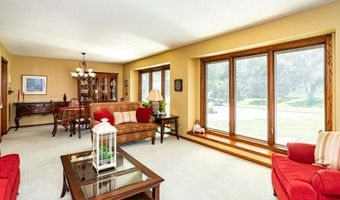 2133 Polk Dr, Ames, IA 50010